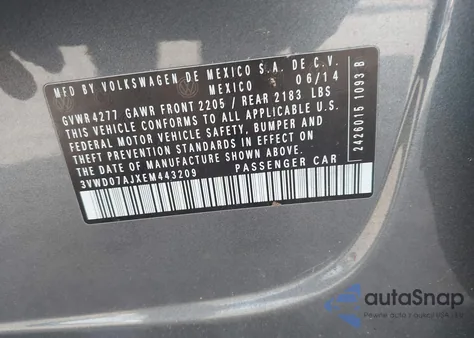 2014 Volkswagen Jetta 1.8T Se z USA, uszkodzony, nr VIN 3VWD07AJXEM443209